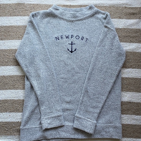 newport terry loop sweatshirt - Picture 2 of 5